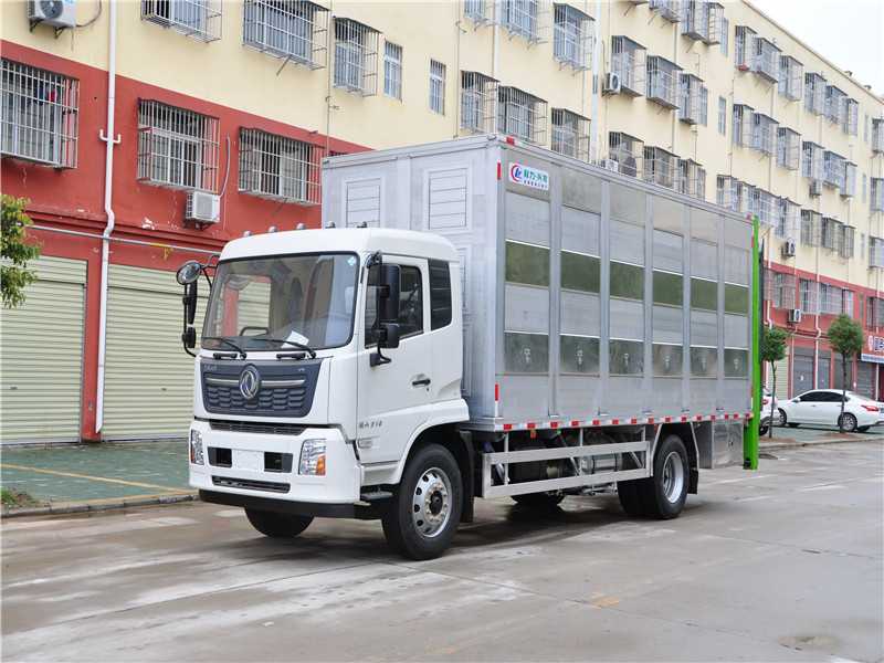 東風(fēng)天錦鋁合金畜禽車(chē)（國(guó)六）